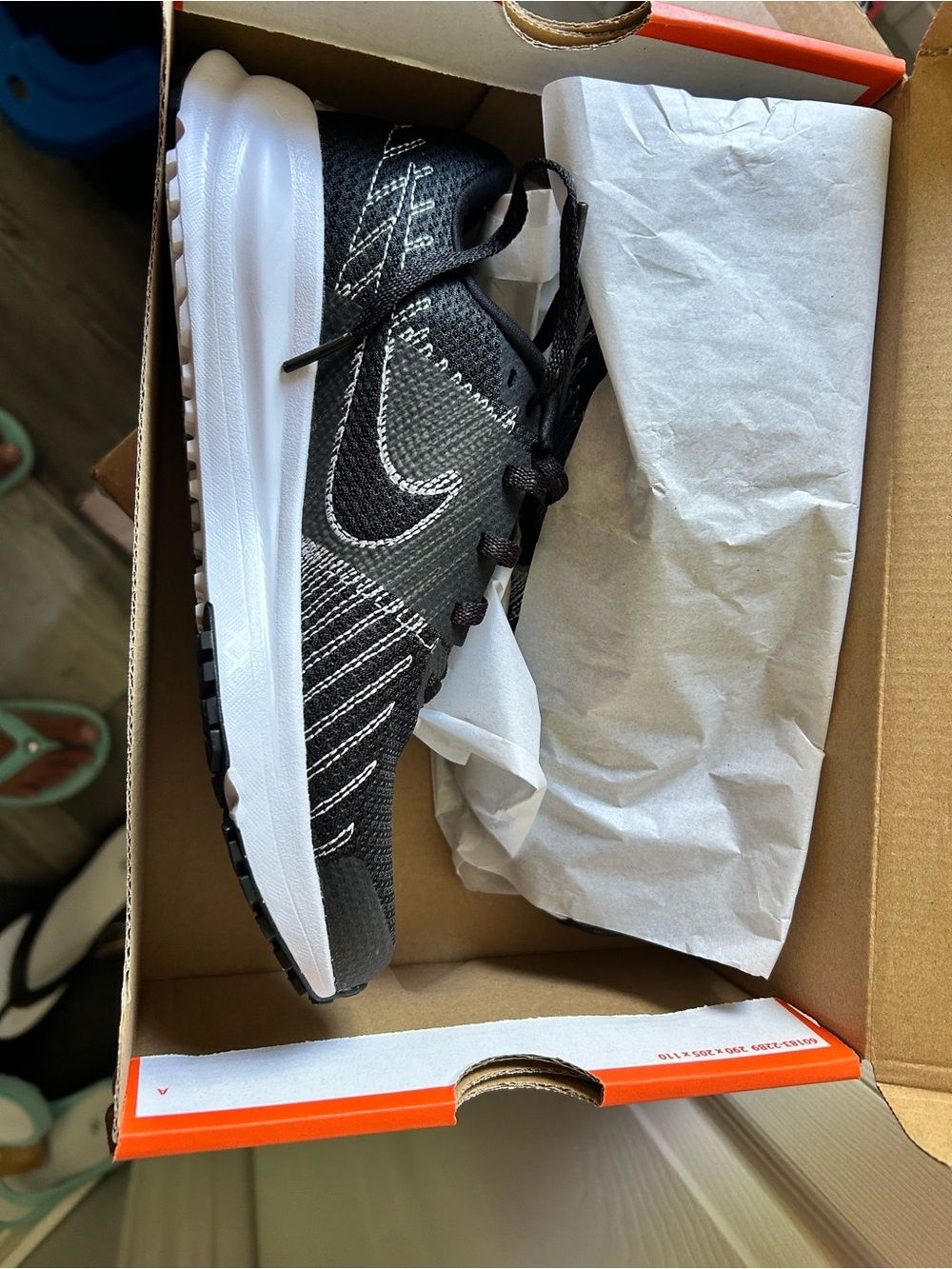Nike comfortable woman running shoe size 7.5